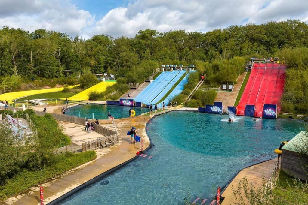 La Vieille Cure, Spa, Wifi A 20 Min Des Plages La Jonchere Kültér fotó